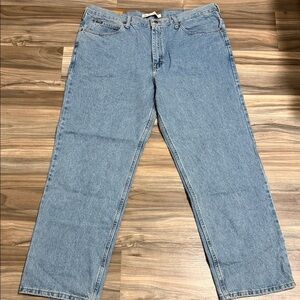 Lee Men's Relaxed Fit Straight Leg Jeans  Size 42x32 Light Stone Pants